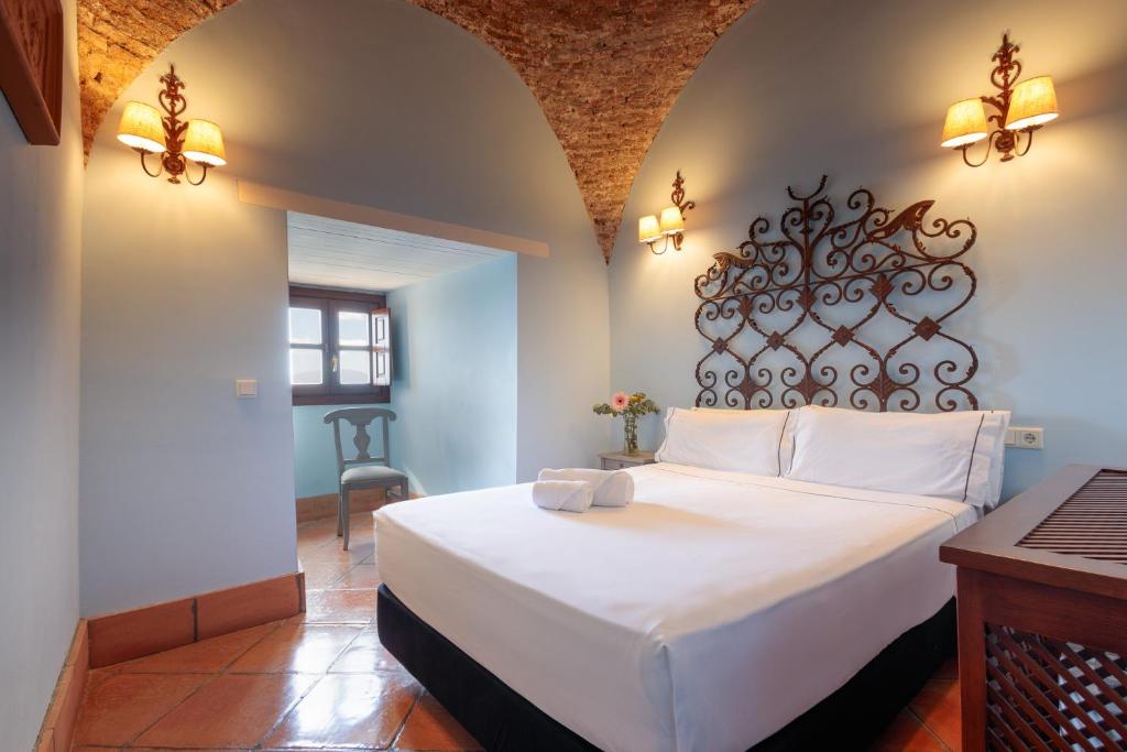 Habitación del Hotel Castillo de Castellar