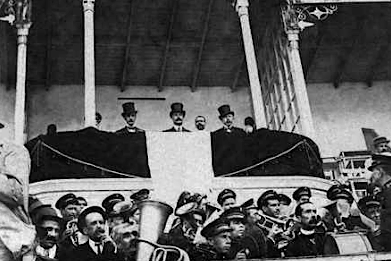 Imagen de Archivo: Sobreros de copa en la presidencia